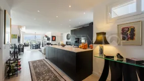 Se vende apartamento de 2 dormitorios en Guadalmina Alta