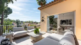 Nueva Andalucia, atico duplex de 3 dormitorios en venta