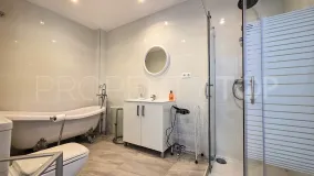 For sale semi detached villa in La Duquesa