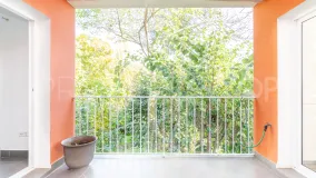 Se vende villa de 3 dormitorios en Estepona