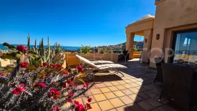 For sale penthouse in La Duquesa