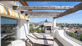 Ático a la venta en El Paraiso de 3 dormitorios