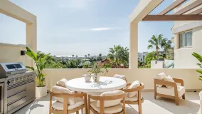 Apartment for sale in Palacetes Los Belvederes with 3 bedrooms