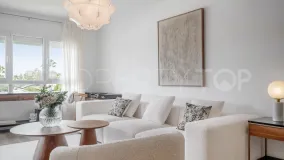 Se vende apartamento con 2 dormitorios en Nueva Andalucia