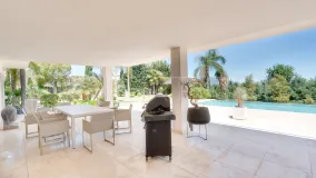 Se vende villa de 4 dormitorios en Calanova Golf