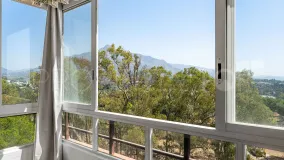 For sale apartment with 2 bedrooms in Torres de Aloha