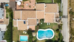 For sale villa in Isdabe