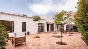 For sale villa in Isdabe
