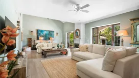 Villa de 4 dormitorios en venta en Marbella Country Club