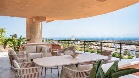 Apartamento con 3 dormitorios en venta en Magna Marbella