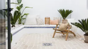 4 bedrooms town house in Aloha for sale