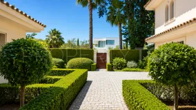 Villa for sale in Kings & Queens