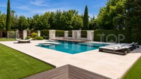 Villa for sale in Kings & Queens