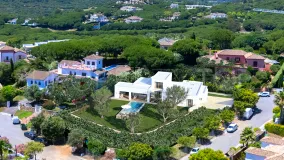 Villa for sale in Zona G
