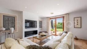 For sale villa in Zona B