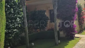 For sale 5 bedrooms town house in Los Granados