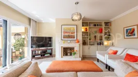 Apartamento con 2 dormitorios en venta en Los Gazules de Almenara