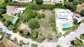 For sale plot in Zona F