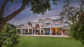 6 bedrooms villa in San Roque Club for sale