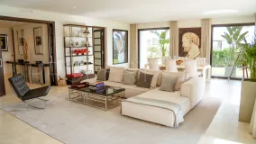For sale apartment with 3 bedrooms in Hacienda de Valderrama