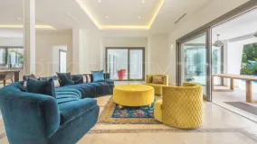 Villa a la venta con 8 dormitorios en Reyes y Reinas