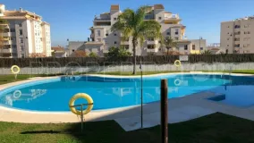 For sale apartment in Estepona with 3 bedrooms