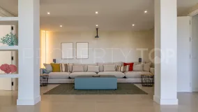 Comprar villa en Benahavis con 5 dormitorios