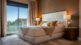 Comprar villa en Benahavis con 5 dormitorios