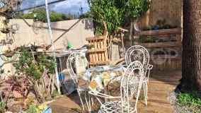 Coin 4 bedrooms finca for sale