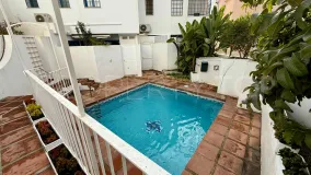 Buy town house with 3 bedrooms in Nueva Andalucia