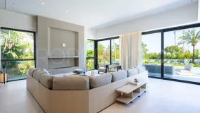 Villa for sale in New Golden Mile with 4 bedrooms
