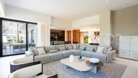 Villa for sale in New Golden Mile with 4 bedrooms