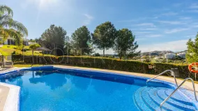 For sale Benahavis apartment with 3 bedrooms
