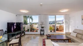 For sale Benahavis apartment with 3 bedrooms