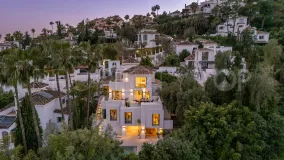 Villa for sale in Los Naranjos Hill Club with 6 bedrooms