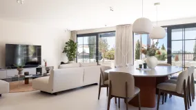 4 bedrooms villa for sale in Altos del Paraiso