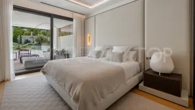 Duplex planta baja en venta en Marbella Golden Mile de 4 dormitorios