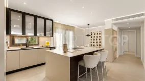 Nueva Andalucia apartment for sale