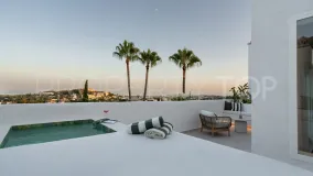 Nueva Andalucia, Ático de 3 dormitorios a la venta