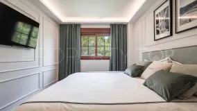 For sale apartment in Benahavis