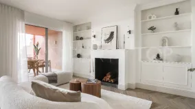 Comprar duplex en Monte Halcones