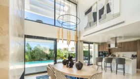 Los Olivos villa for sale