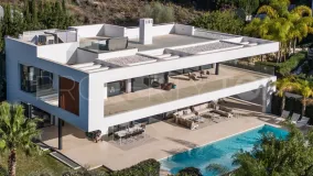 Los Olivos villa for sale