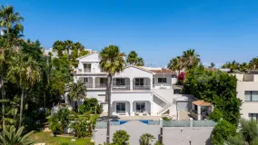 For sale La Alqueria 5 bedrooms villa