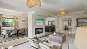 Villa with 5 bedrooms for sale in La Alzambra