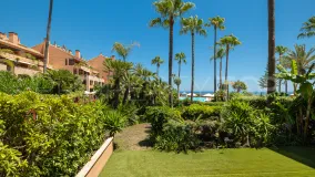 Comprar apartamento planta baja con 2 dormitorios en Malibu