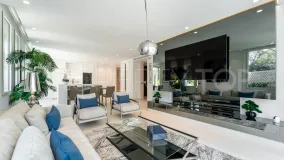Se vende apartamento en Marina Puente Romano