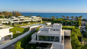 Villa a la venta en Marbella Golden Mile con 5 dormitorios