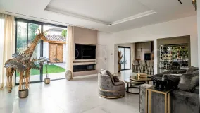 Nagüeles 6 bedrooms villa for sale