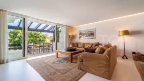 For sale duplex penthouse in Marina Puente Romano
